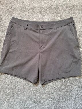 Mens Lululemon ABC Commission 7” Air Woven Shorts Size 38